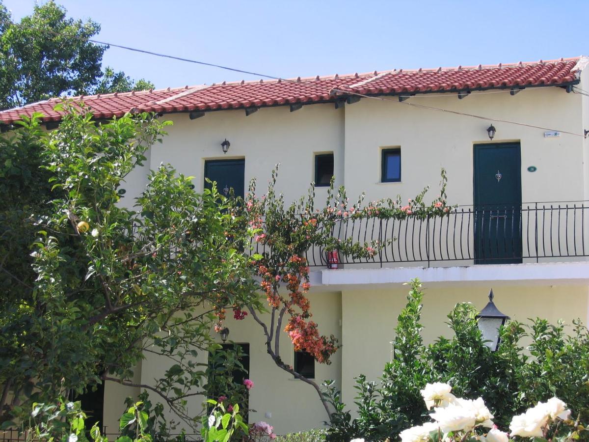 Tara Beach Hotel Skala  エクステリア 写真